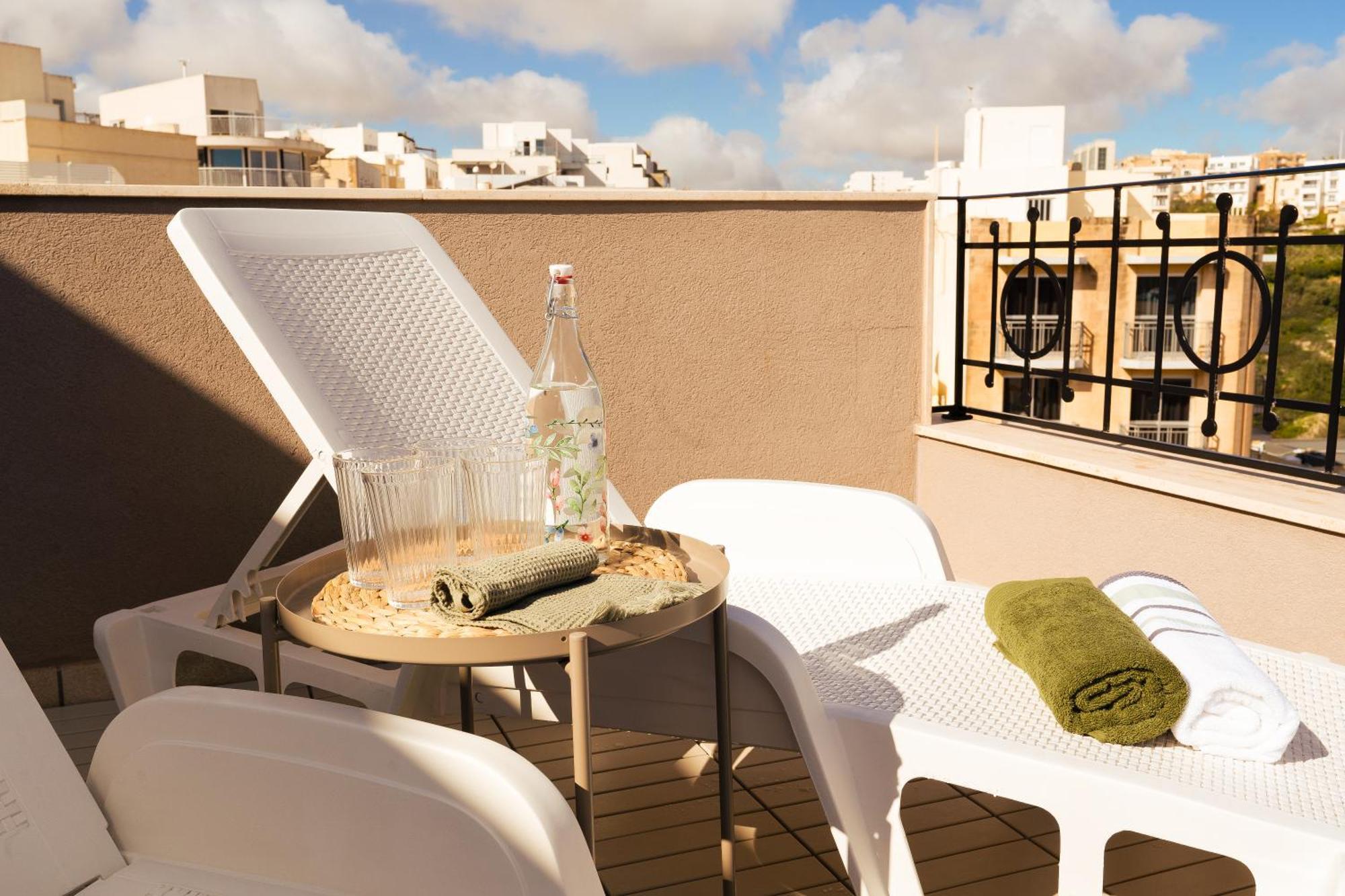 スリーマLa88 Bayview Penthouse With Jacuzziアパートメント エクステリア 写真
